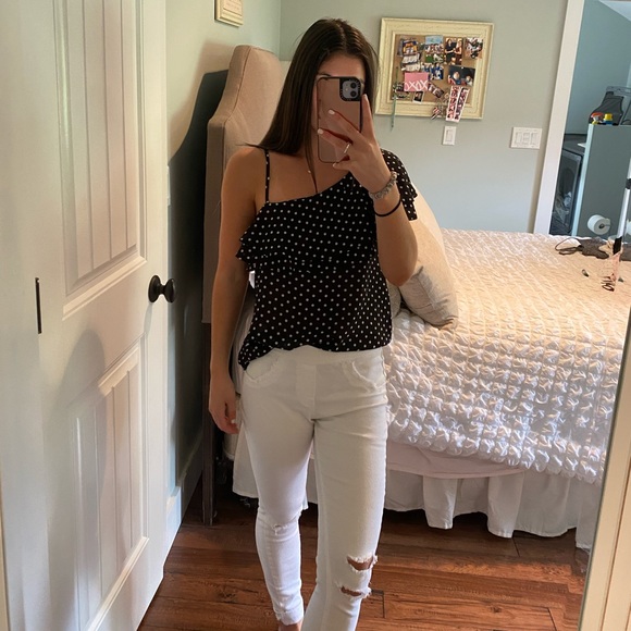 One Shoulder Ruffle Blouse - Picture 3 of 5